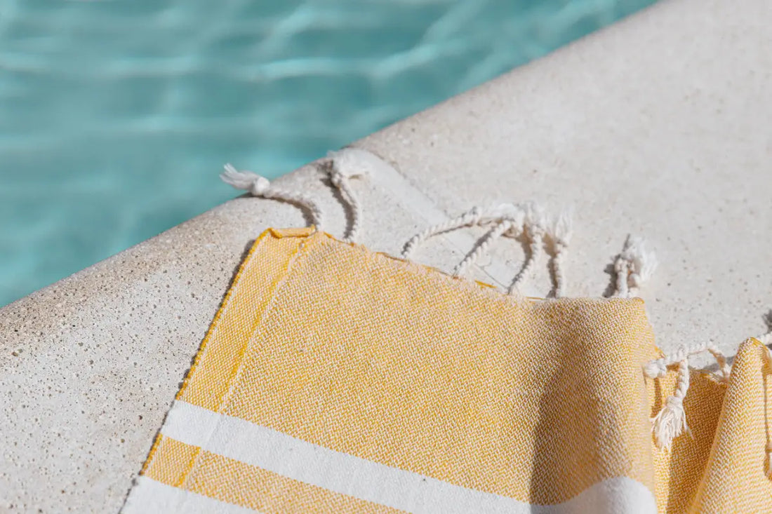 Natural skincare products for hydrated summer skin in the UAE